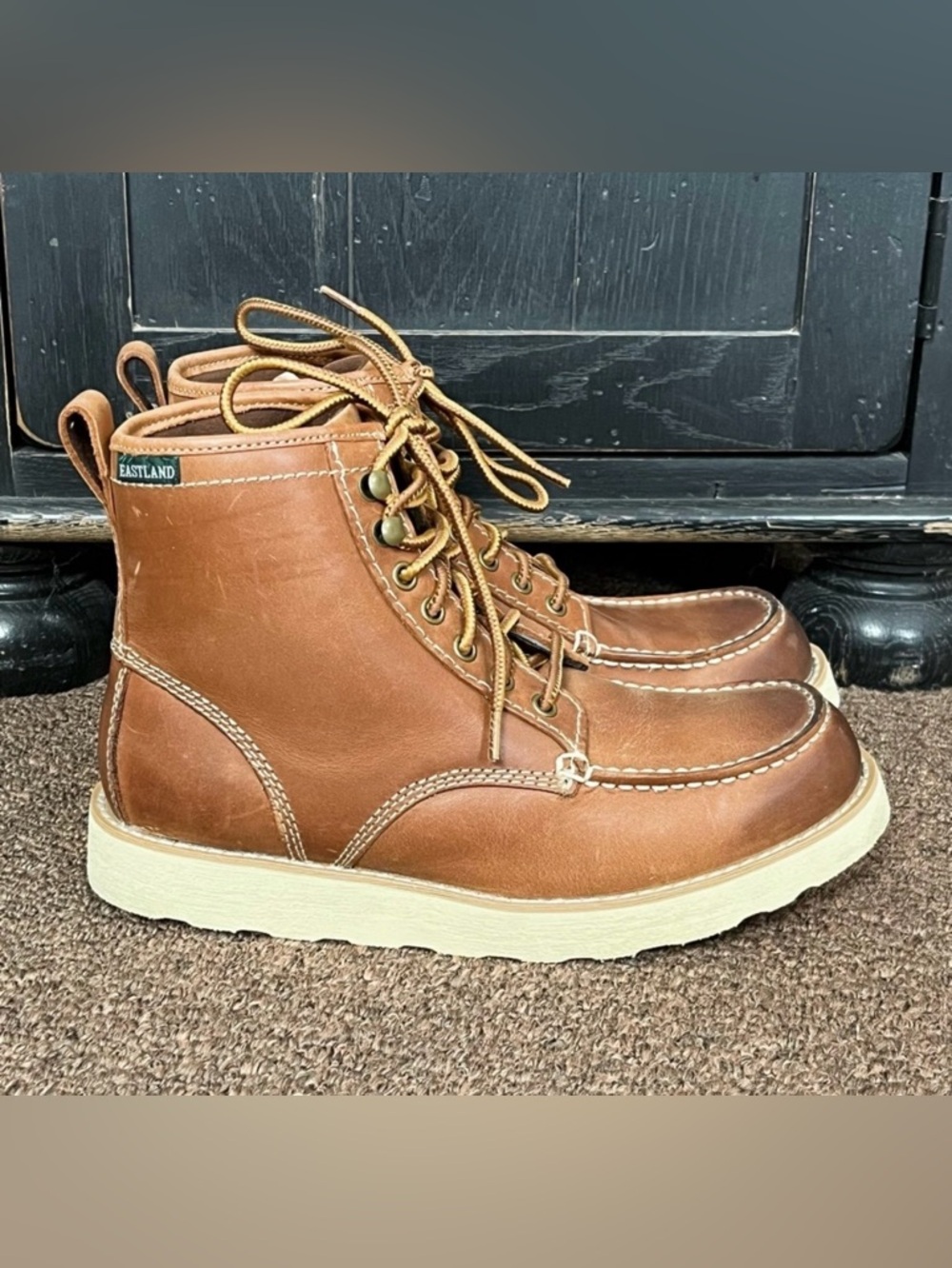 Eastland leather boots women's Size 8.5